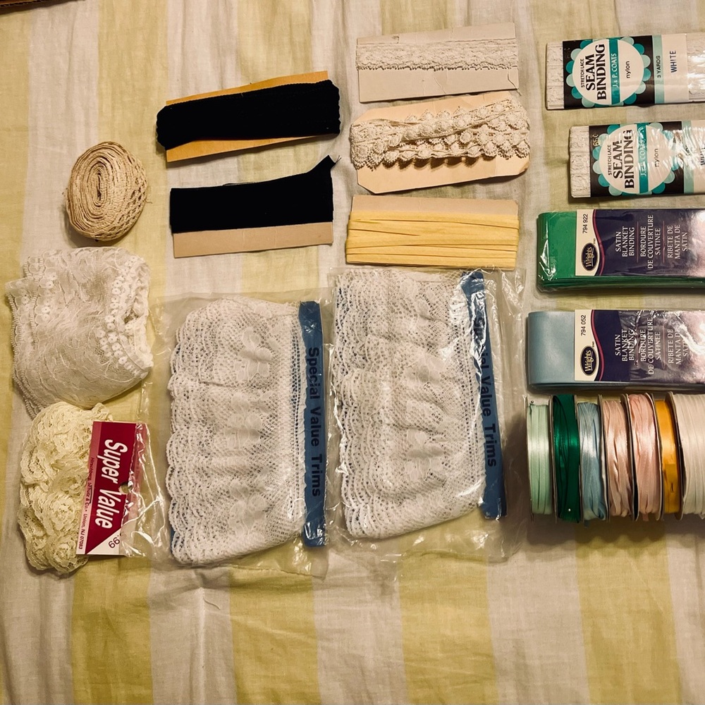 Bias Tapes, Bindings, Ribbons, and Trims